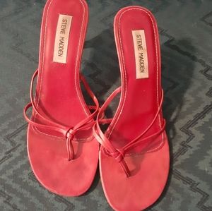 Steve Madden red Gwenith heels
